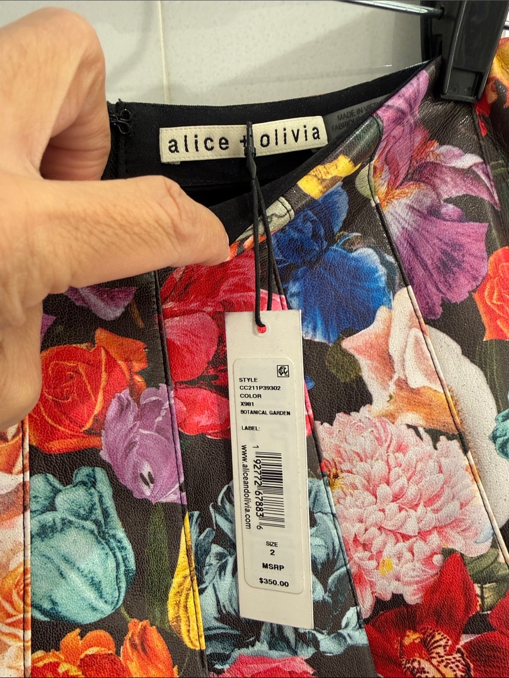 Alice + Olivia Faux Leather Multicolor Mini Skirt NWT size 2 - Picture 6 of 6